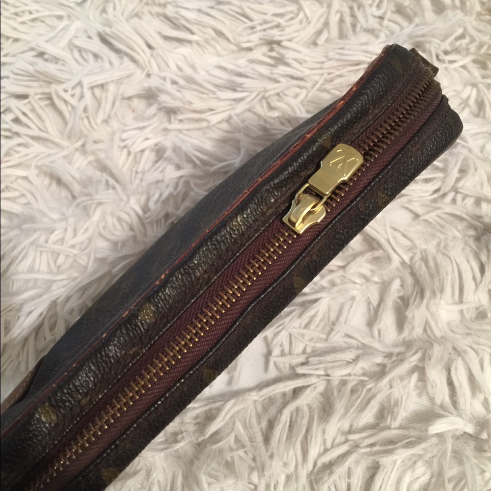 Authentic Louis Vuitton PM Marly - Picture 4 of 8